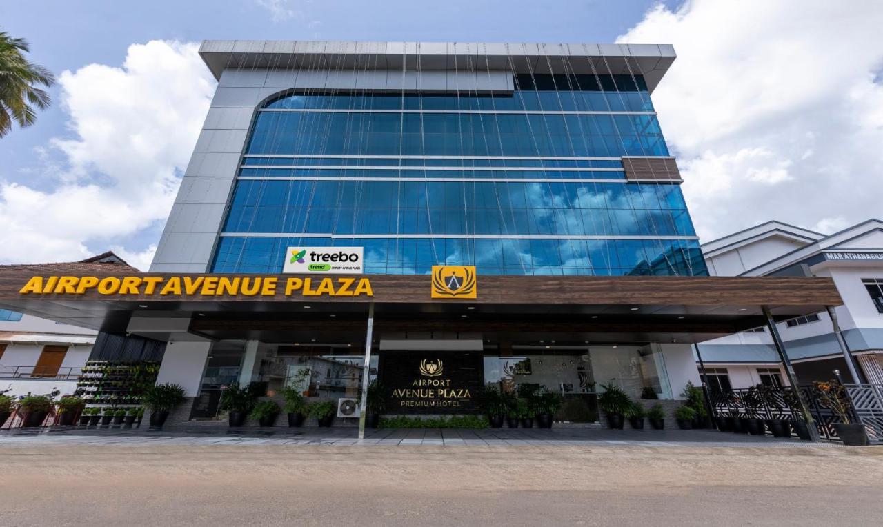 Treebo Trend Airport Avenue Plaza Cochin Airport Hotell Kochi Exteriör bild