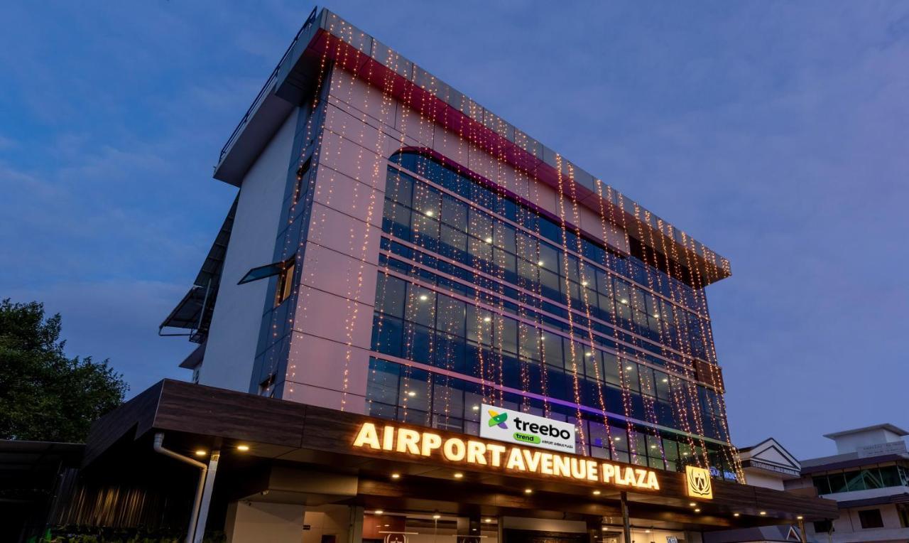 Treebo Trend Airport Avenue Plaza Cochin Airport Hotell Kochi Exteriör bild